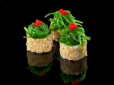 24 Wakame Roll