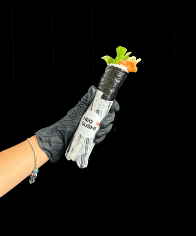 4 "Street Roll Salmon"