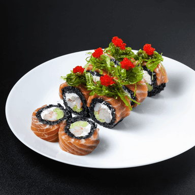 39 Black Shrimp with Salmon